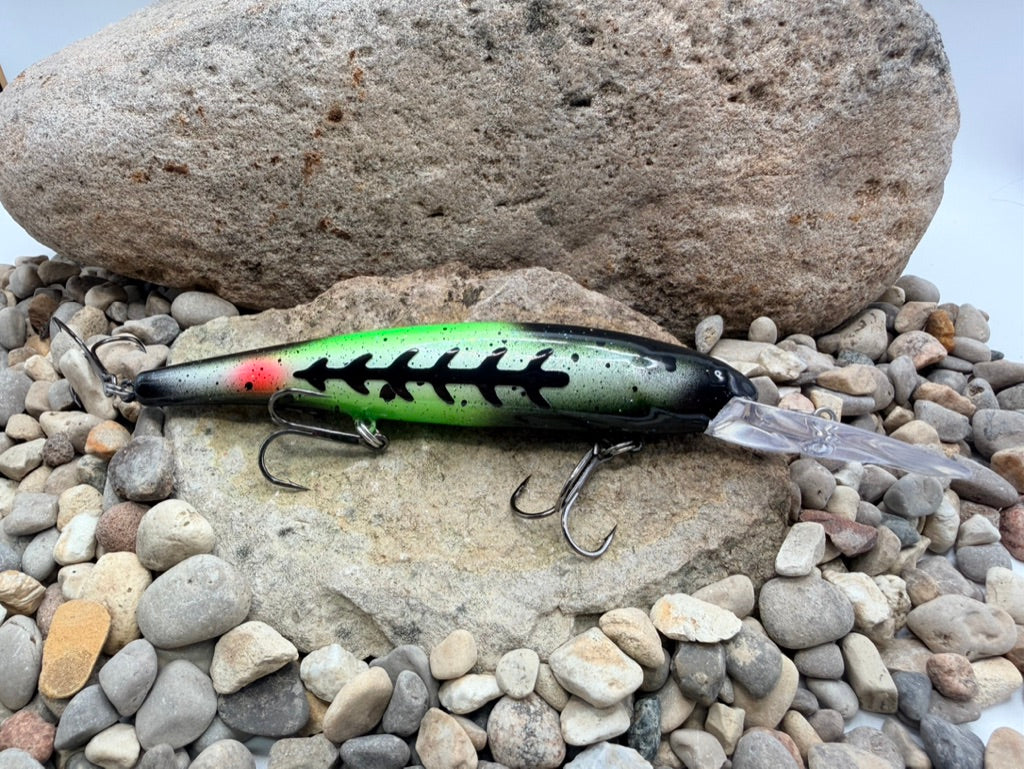 Green Hulk White Bandit Suspending